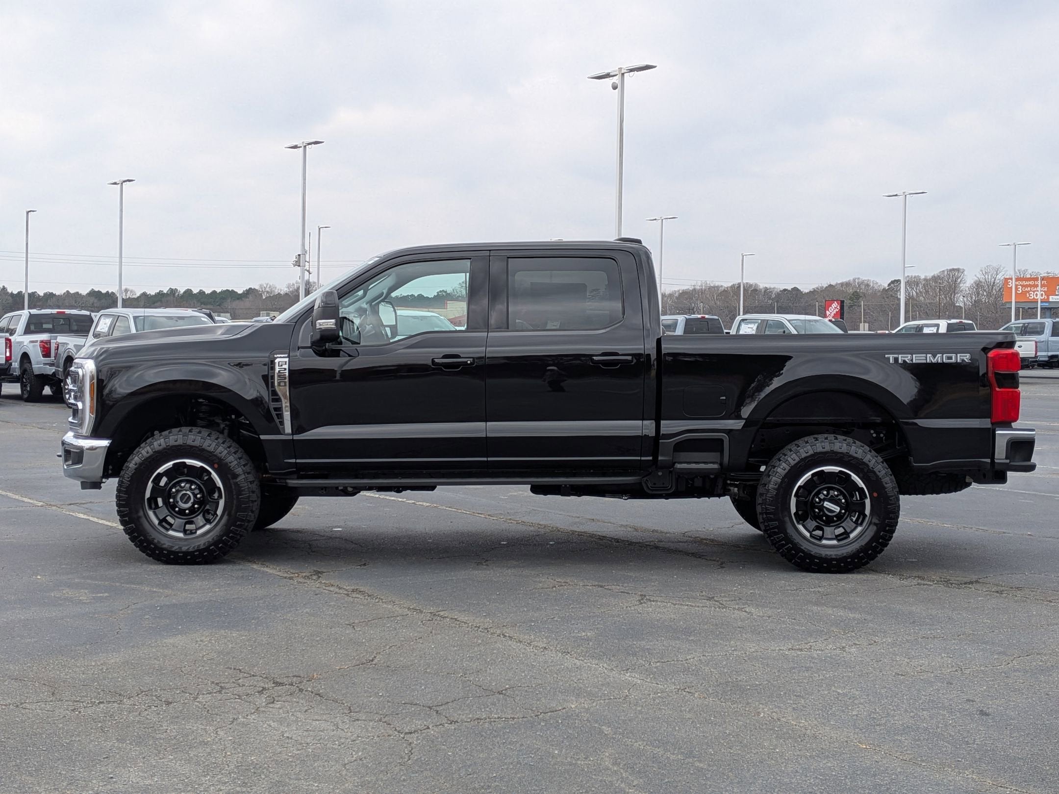2026 Ford Super Duty F-250 SRW LARIAT