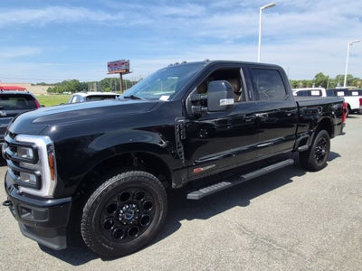 2024 Ford Super Duty F-350 SRW LARIAT