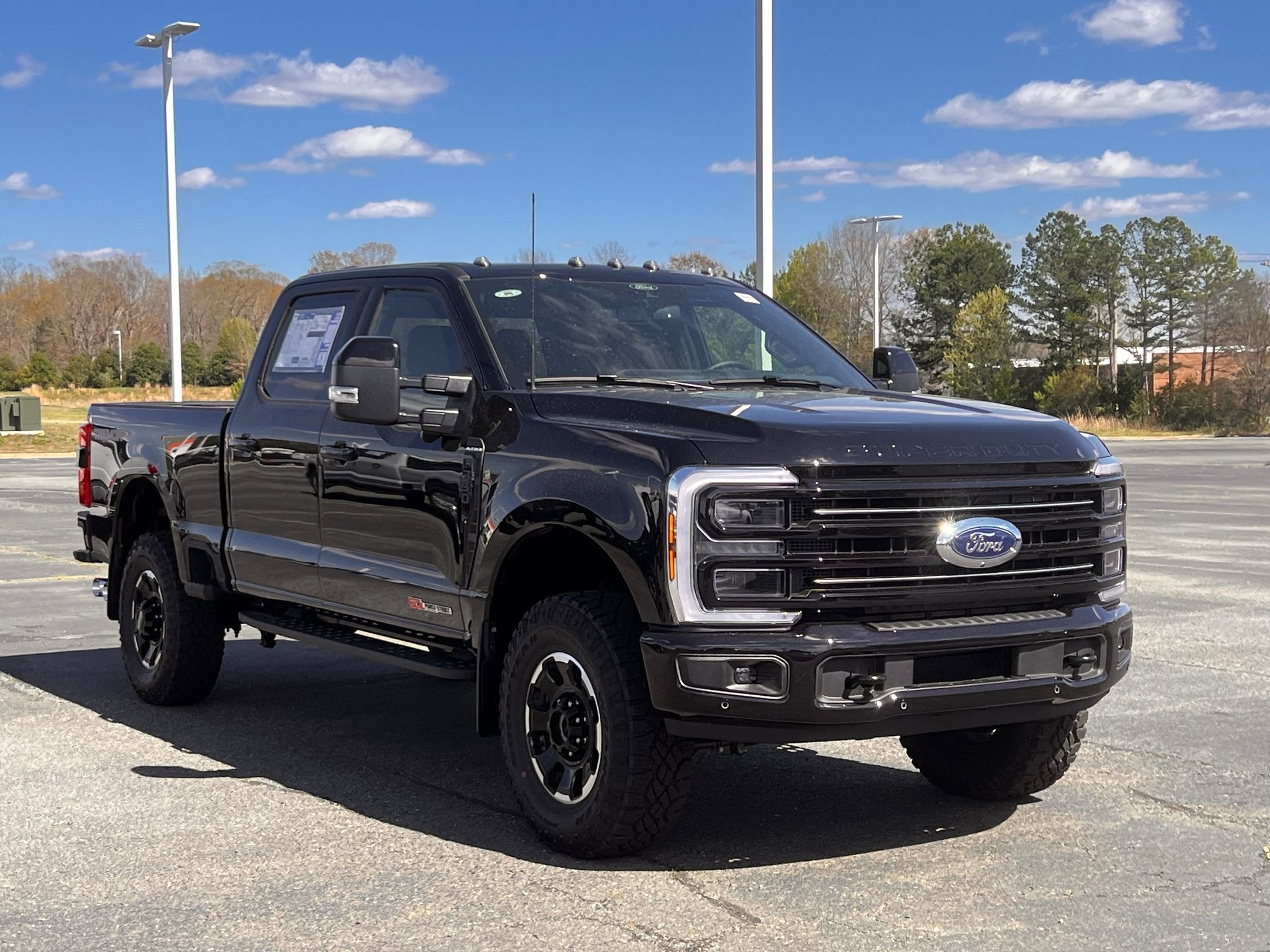 2026 Ford Super Duty F-350 SRW Platinum