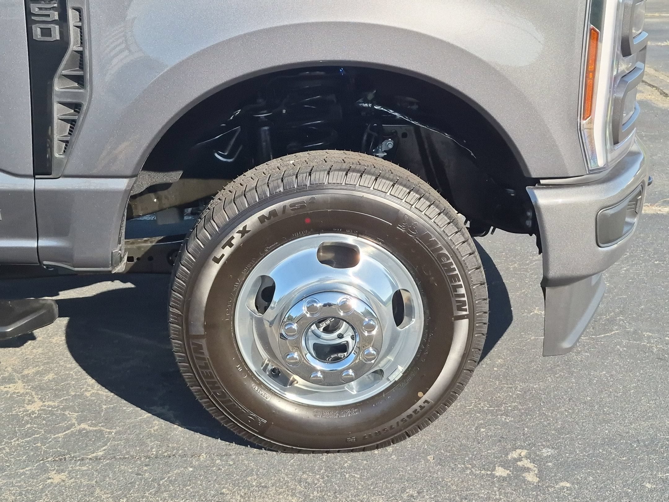 2026 Ford Super Duty F-350 DRW XL