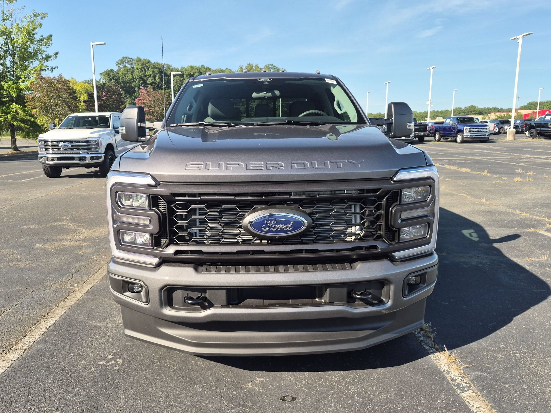 2026 Ford Super Duty F-350 DRW XL