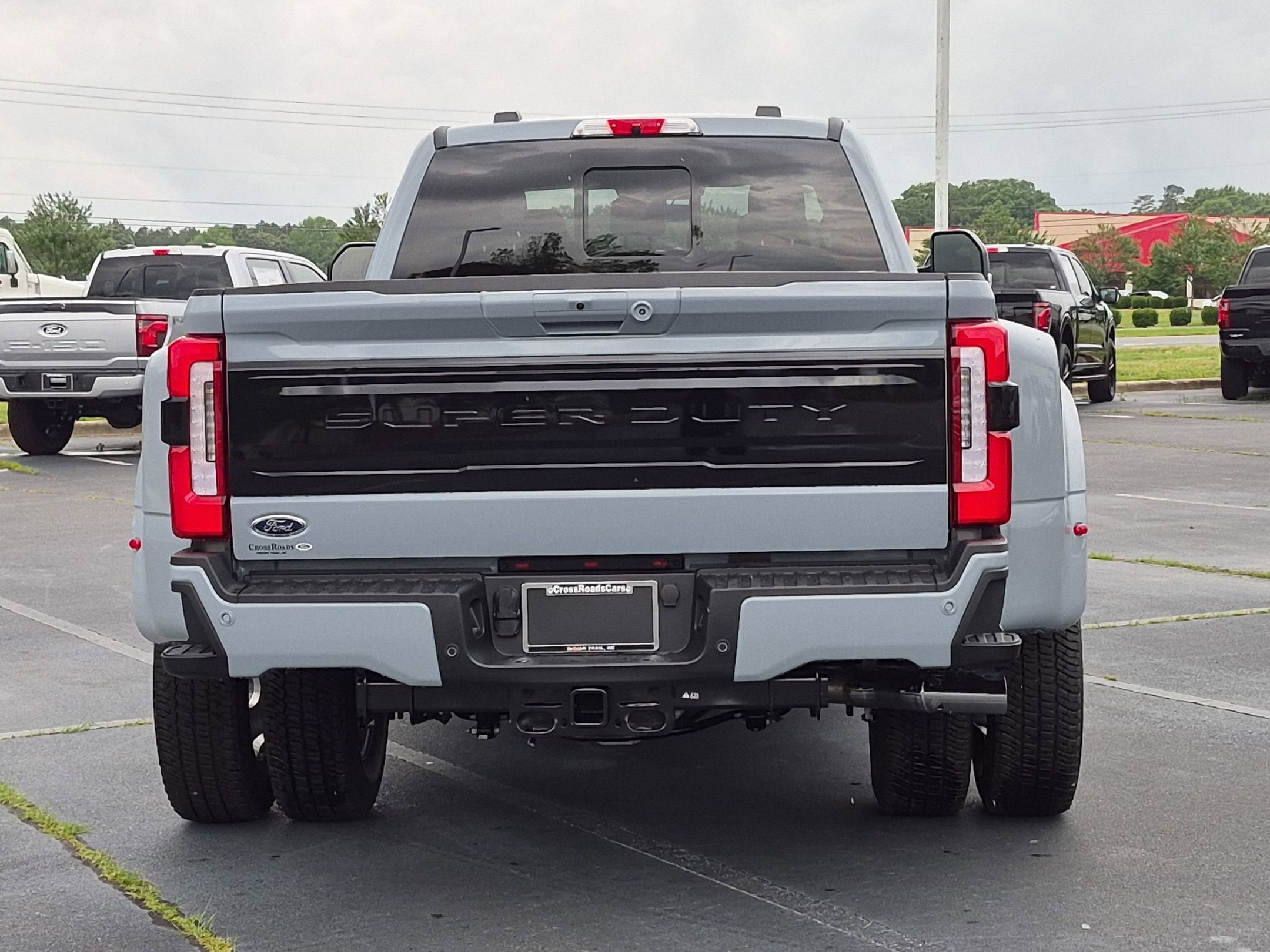 2026 Ford Super Duty F-350 DRW Platinum