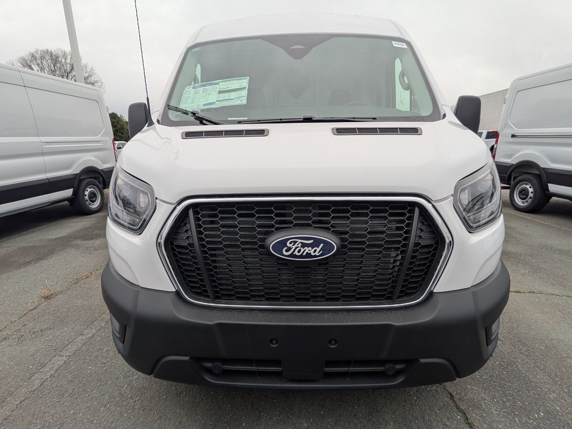 2026 Ford Transit Cargo Van Base