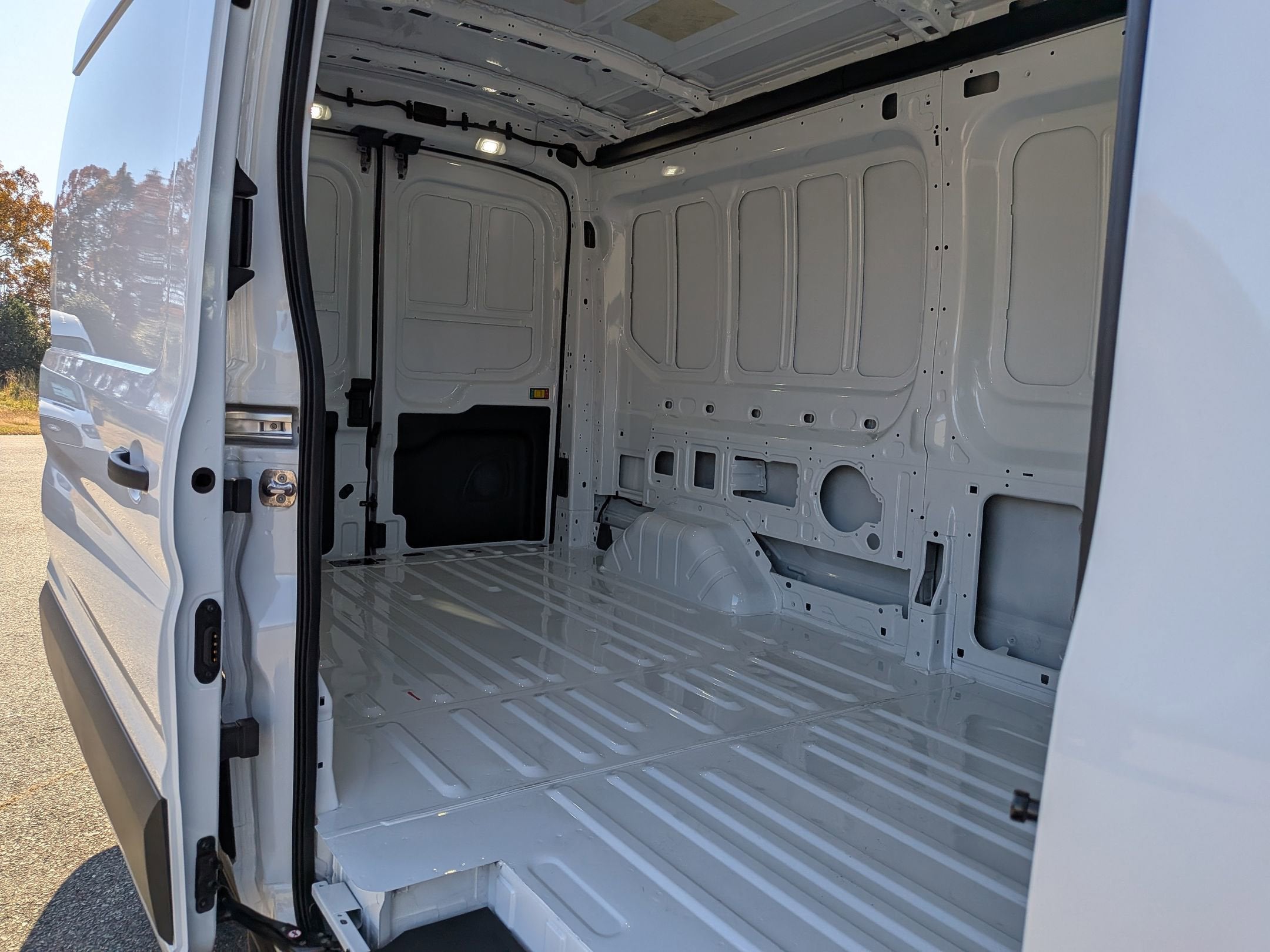 2025 Ford Transit Cargo Van Base