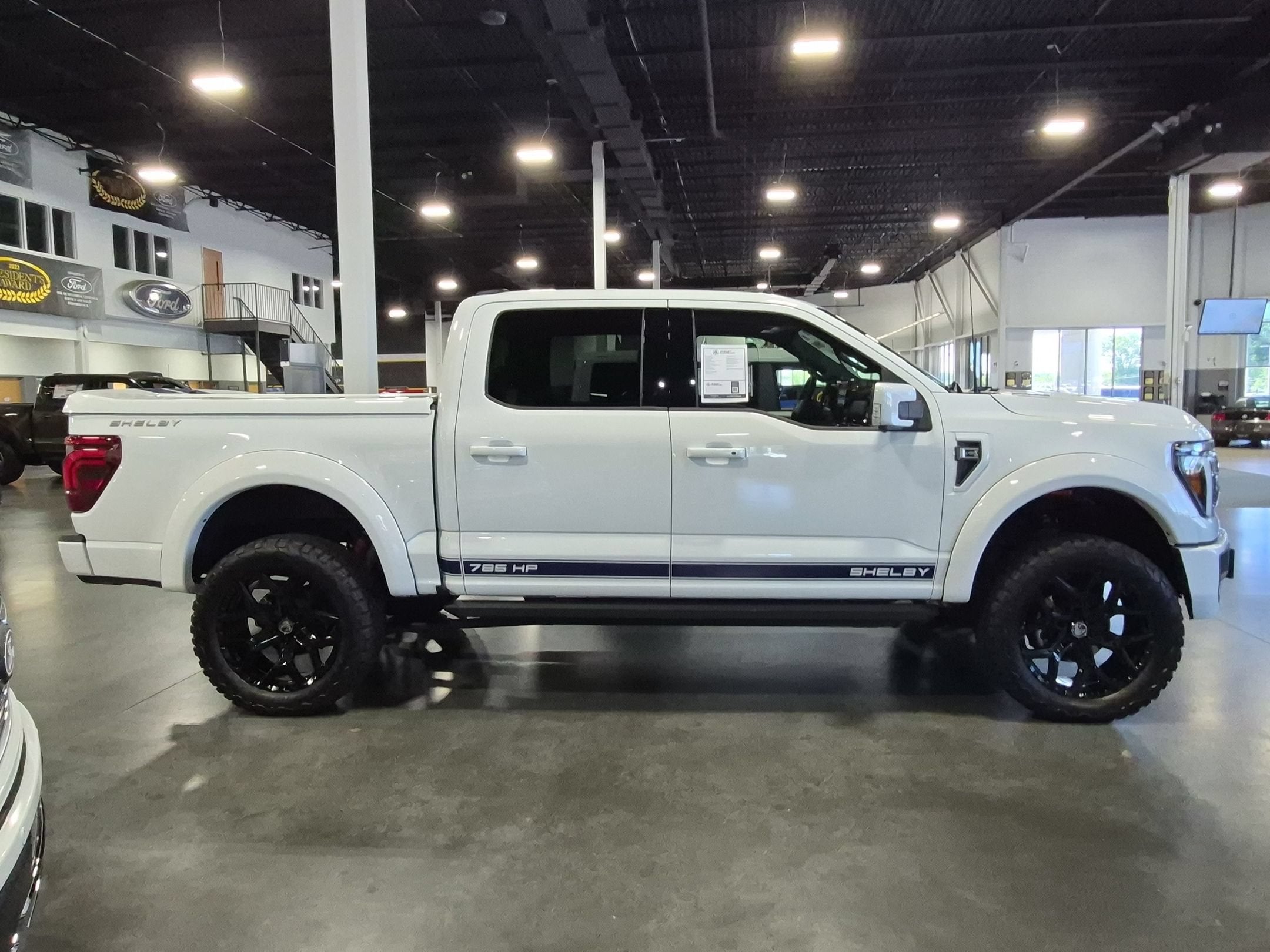 2024 Ford F-150 LARIAT
