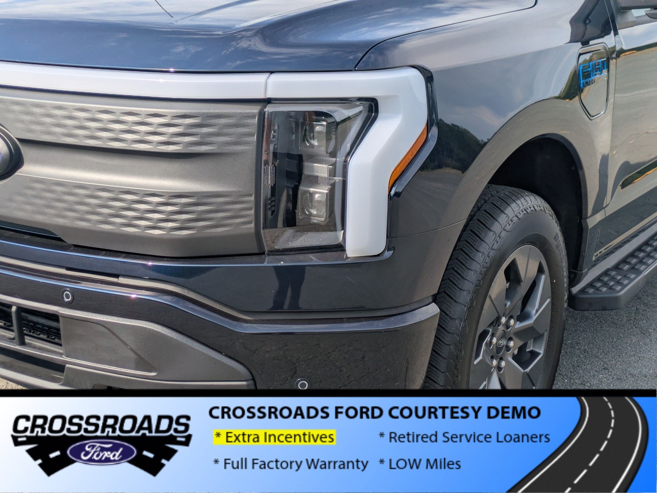 2025 Ford F-150 Lightning Flash - Crossroads Courtesy Demo