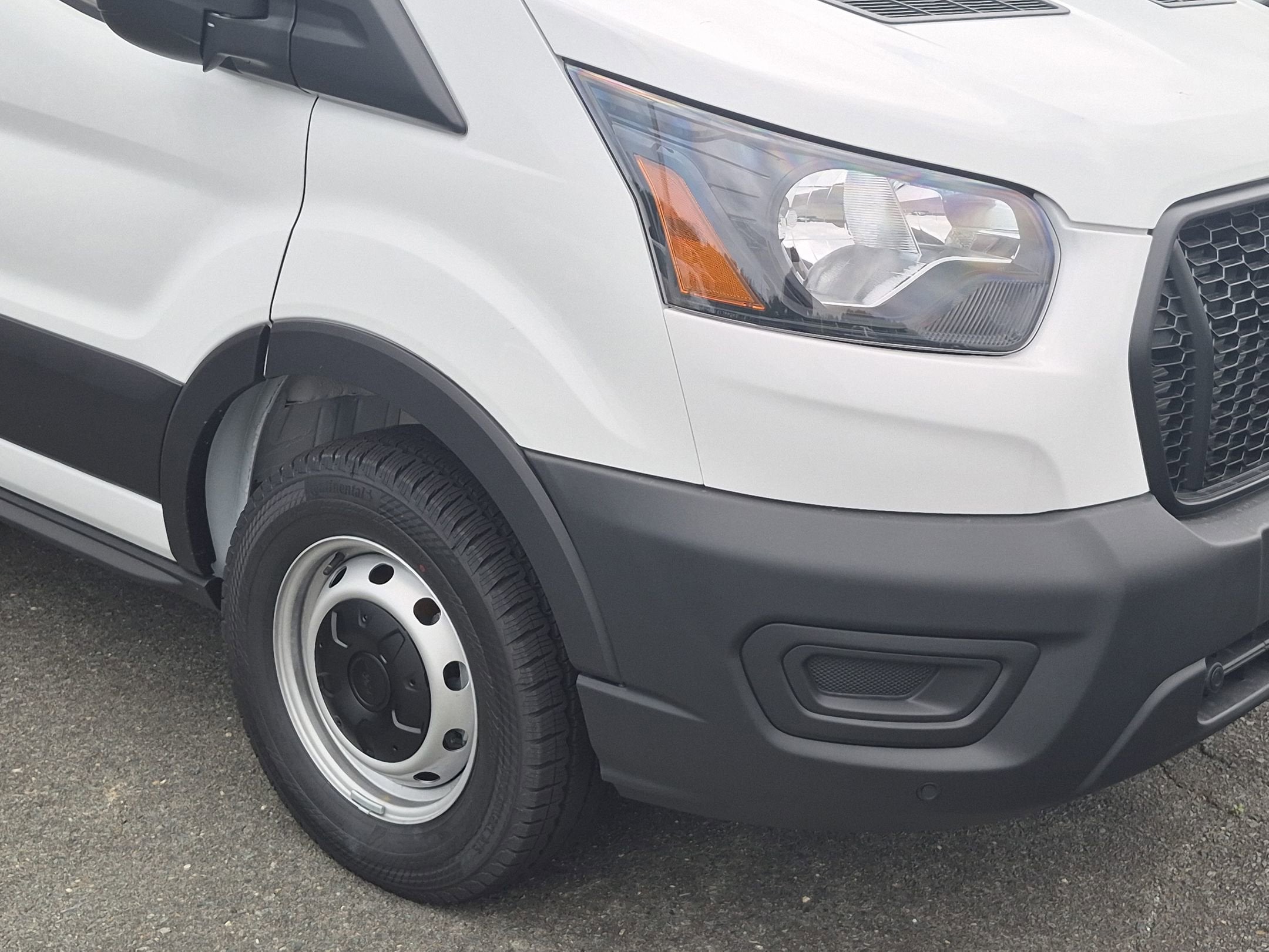 2026 Ford Transit Cargo Van Base