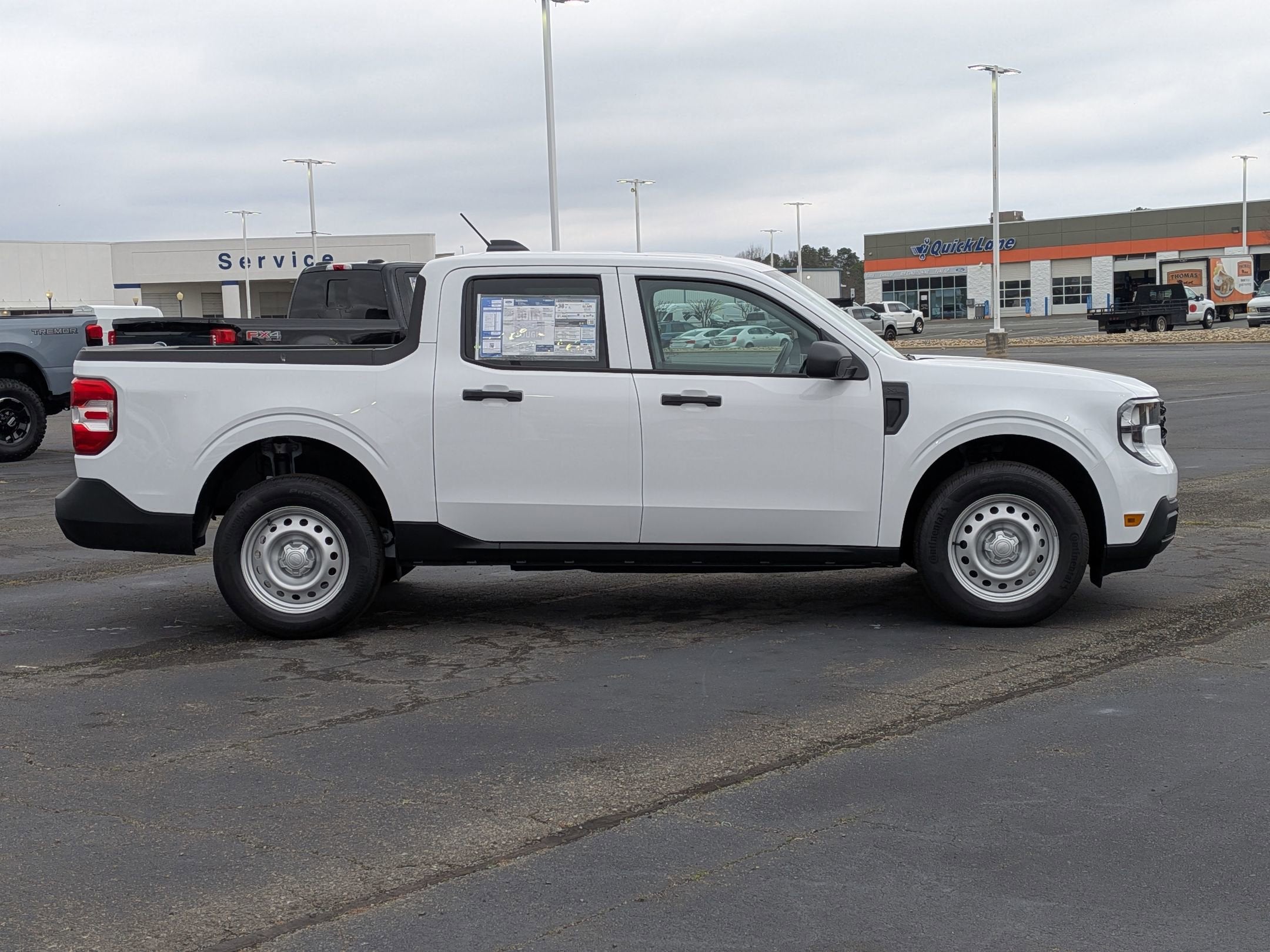 2025 Ford Maverick XL