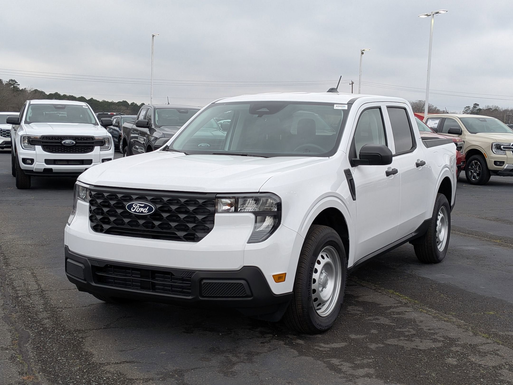 2025 Ford Maverick XL