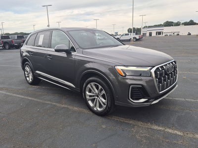 2025 Audi Q7 Premium Plus