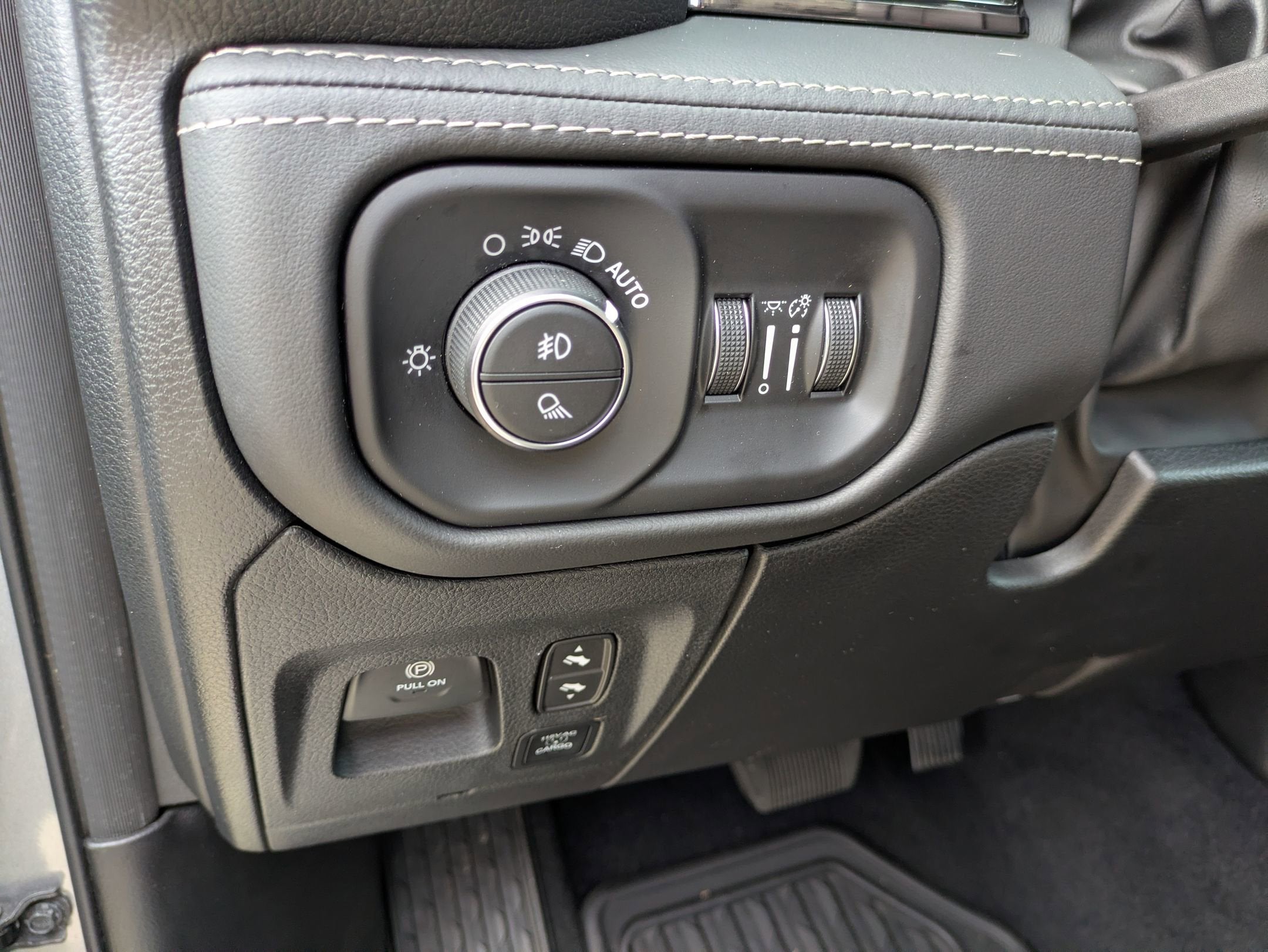 2025 RAM 1500 Limited