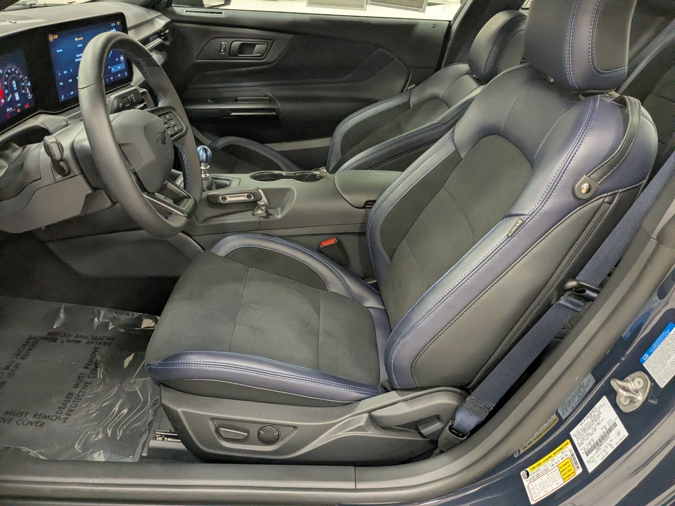 2025 Ford Mustang Dark Horse