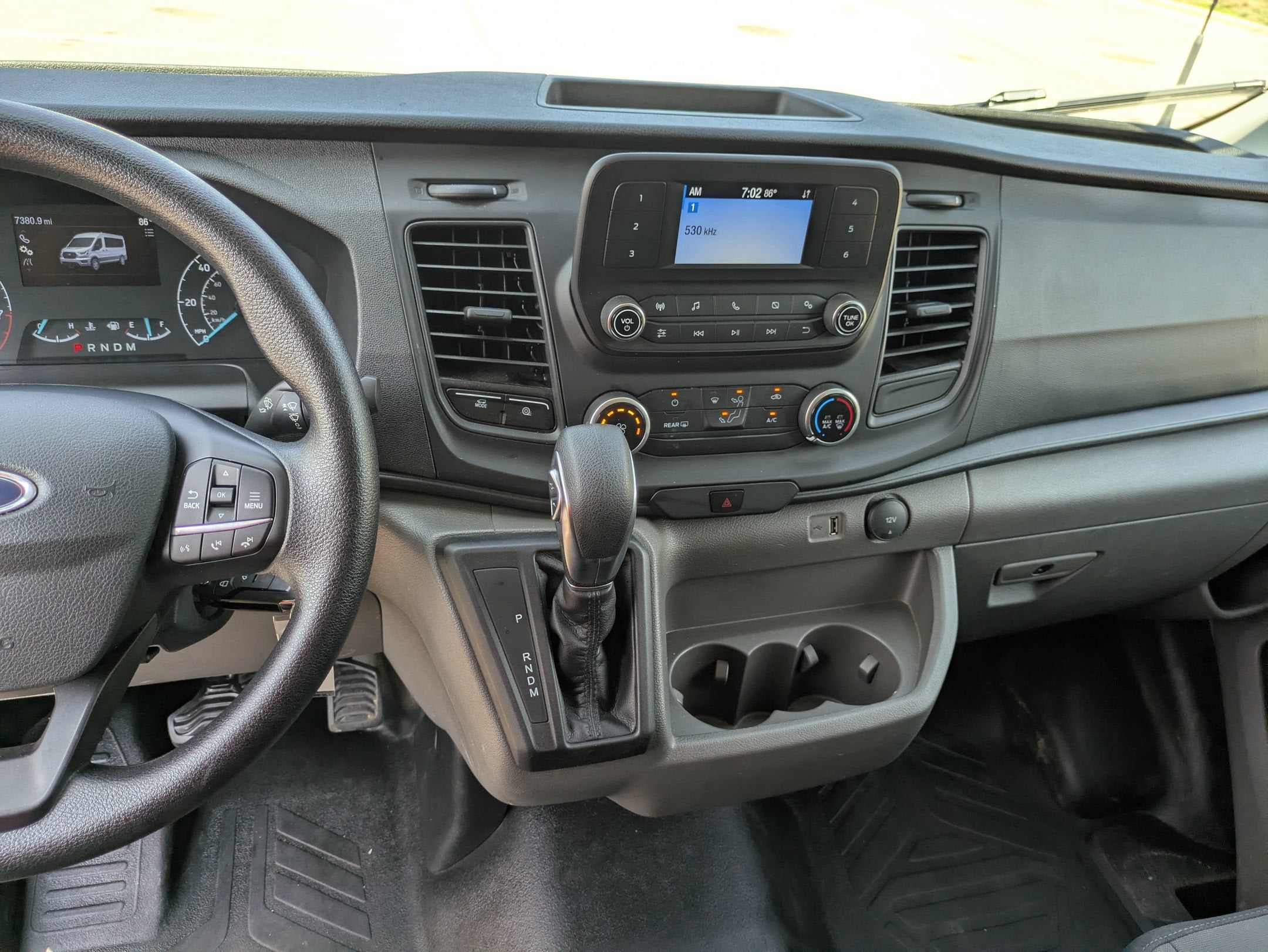 2025 Ford Transit Passenger Wagon XL