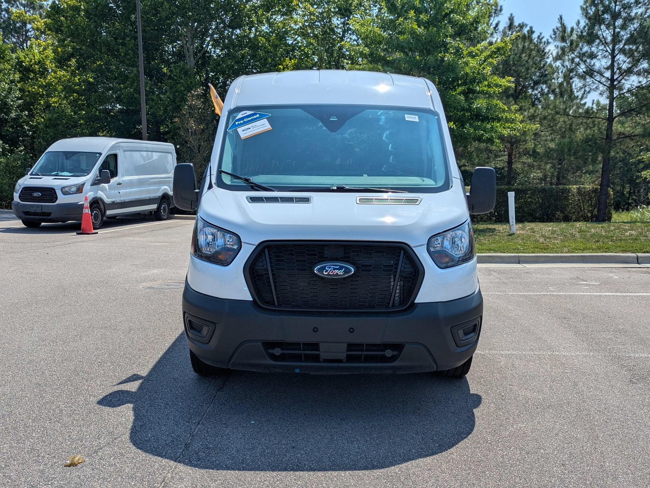 2025 Ford Transit Passenger Wagon XL