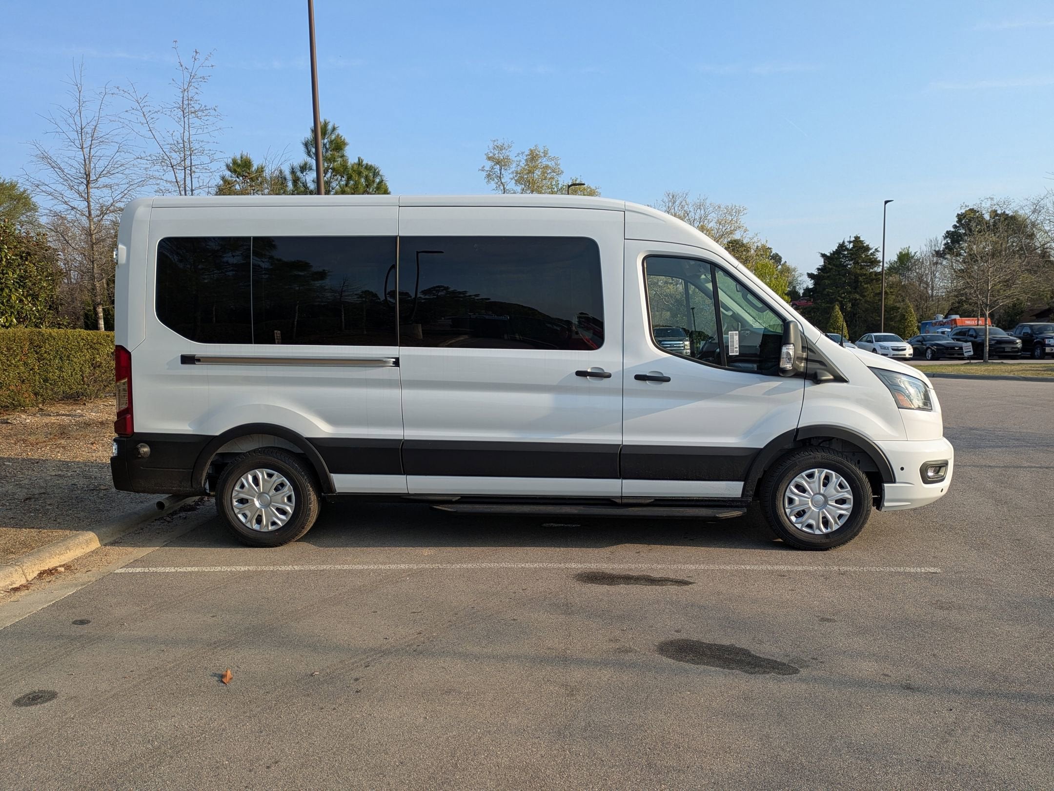 2026 Ford Transit Passenger Wagon XL