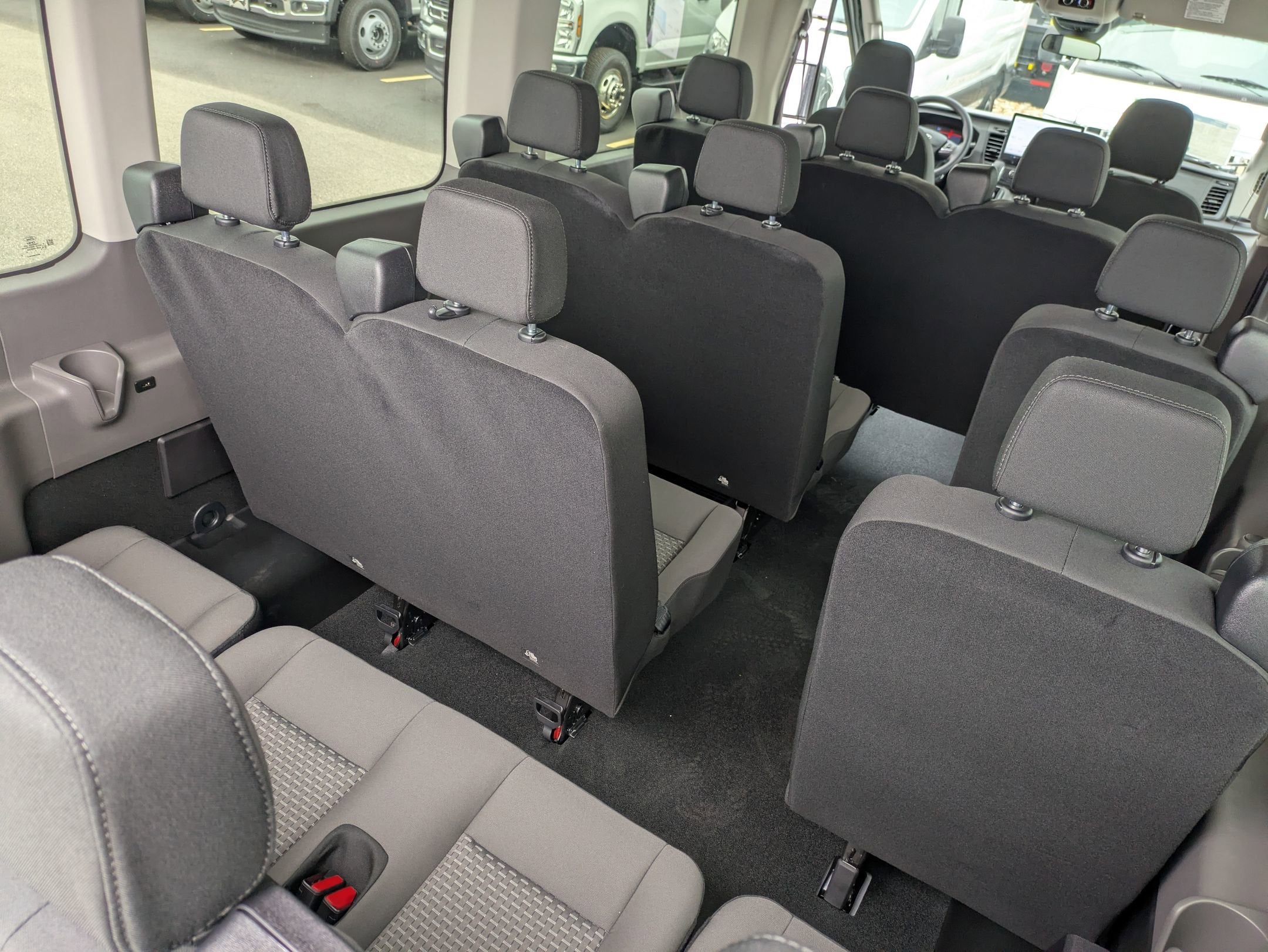 2026 Ford Transit Passenger Wagon XL