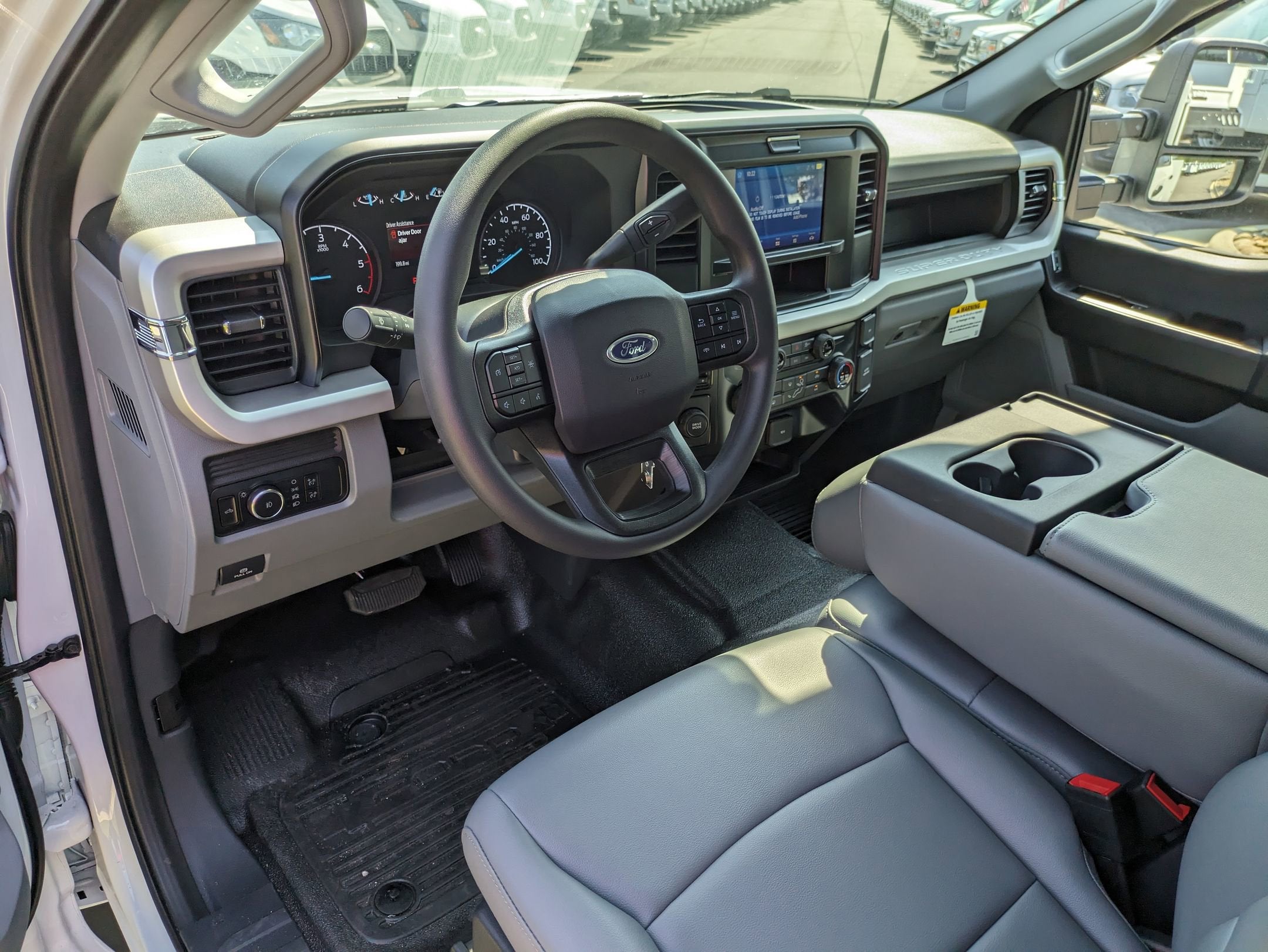 2025 Ford Super Duty F-450 DRW XL