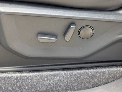 2026 Ford Super Duty F-450 DRW LARIAT