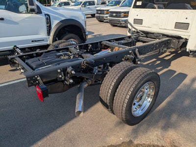 2026 Ford Super Duty F-550 DRW XL