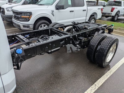 2026 Ford Super Duty F-550 DRW XL