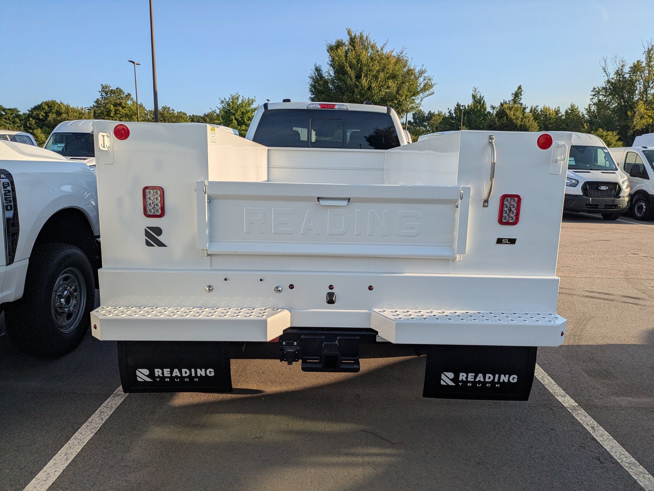 2026 Ford Super Duty F-350 DRW XL