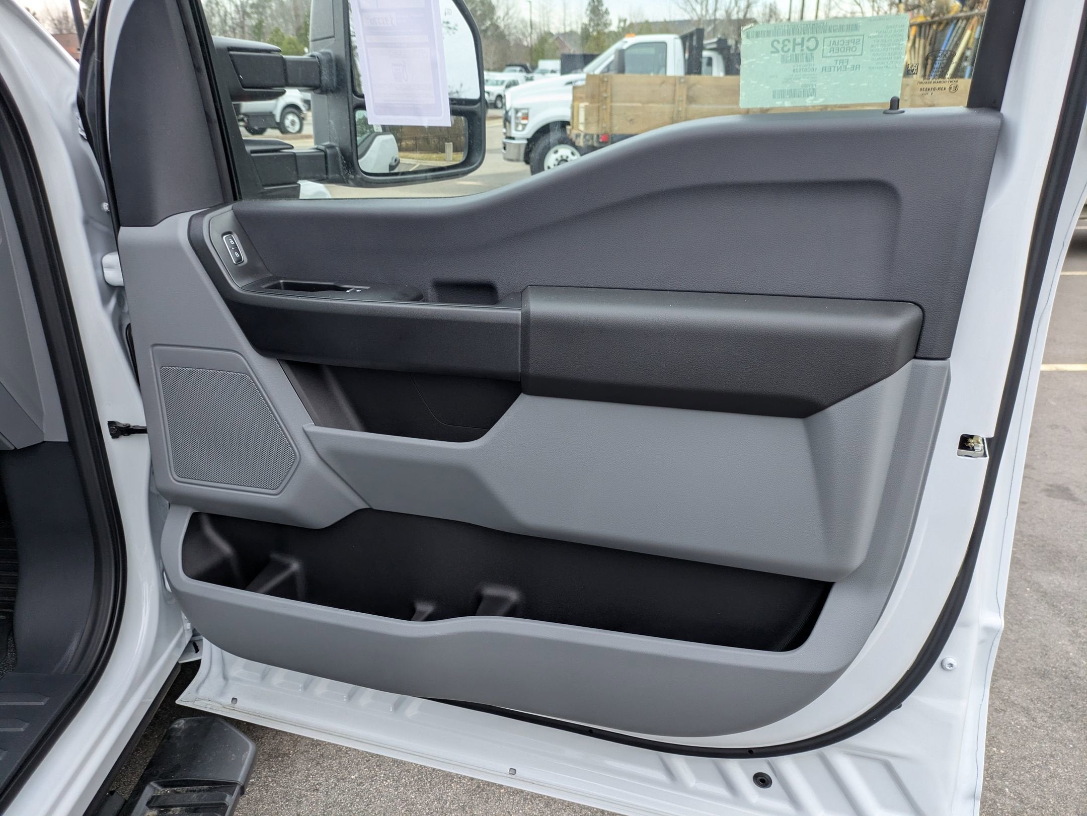 2026 Ford Super Duty F-350 DRW XL