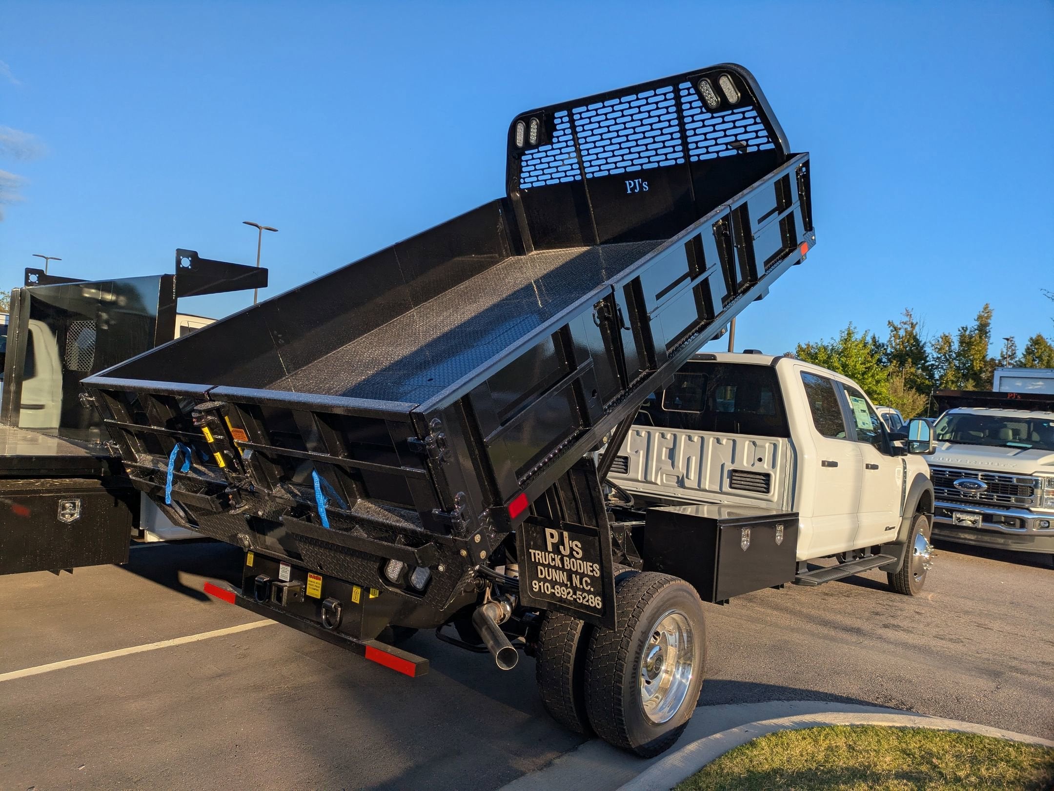 2025 Ford Super Duty F-450 DRW XL