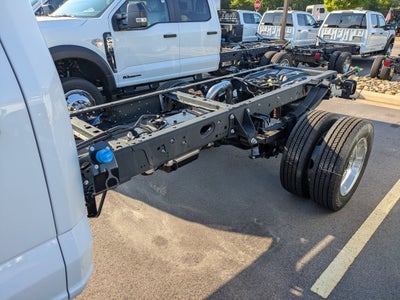 2026 Ford Super Duty F-450 DRW LARIAT