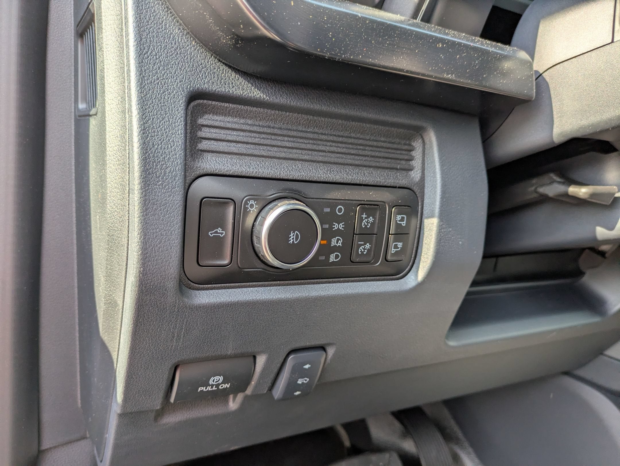 2026 Ford Super Duty F-450 DRW LARIAT