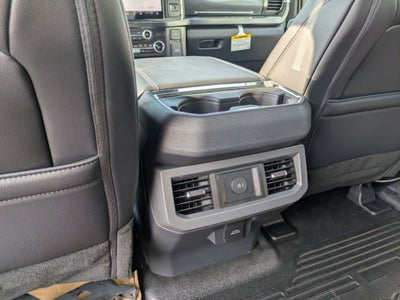 2026 Ford Super Duty F-450 DRW LARIAT