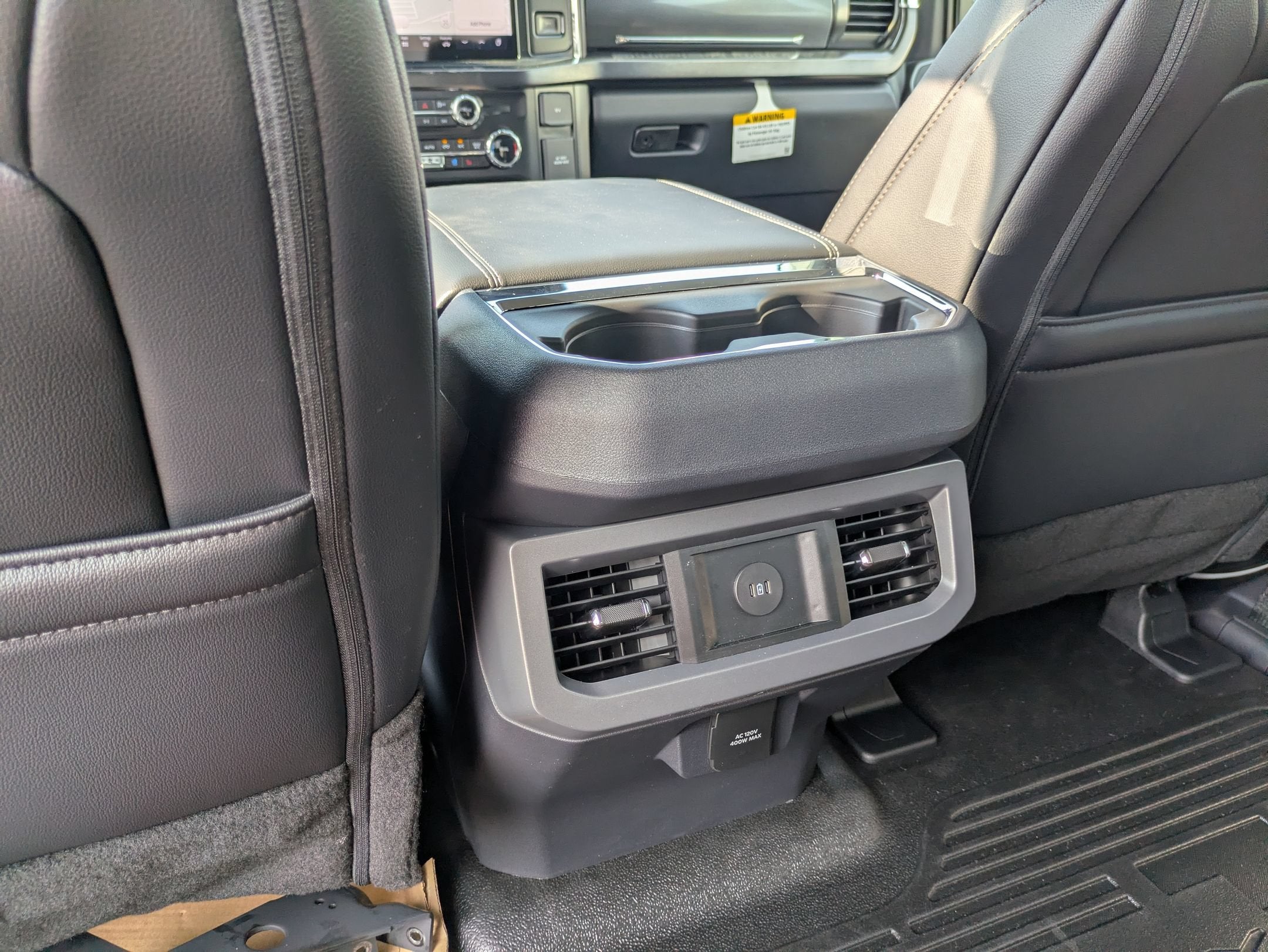 2026 Ford Super Duty F-450 DRW LARIAT