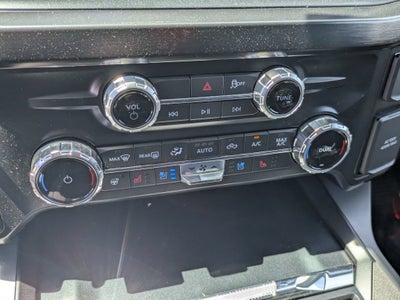2026 Ford Super Duty F-450 DRW LARIAT