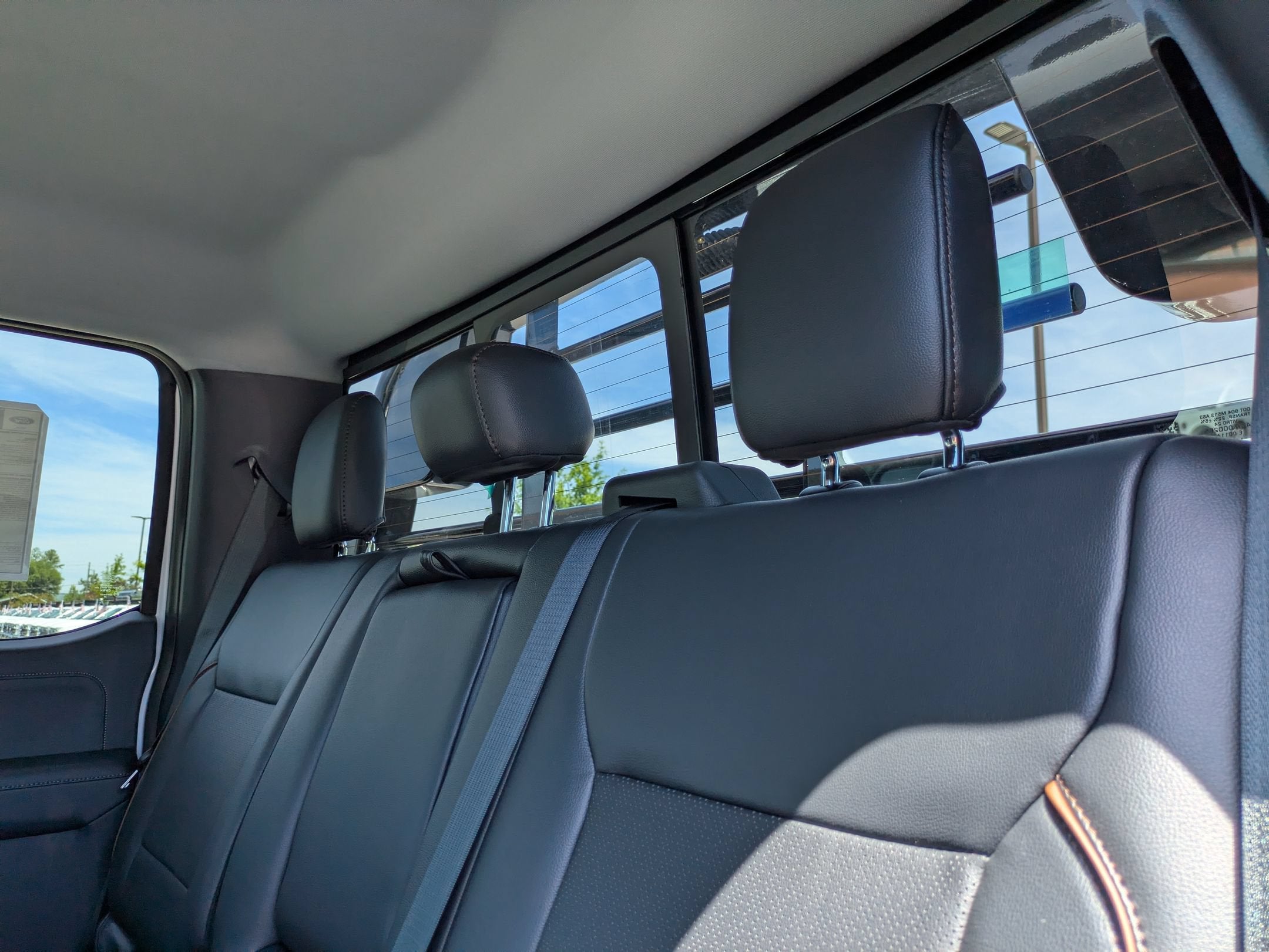 2026 Ford Super Duty F-450 DRW LARIAT