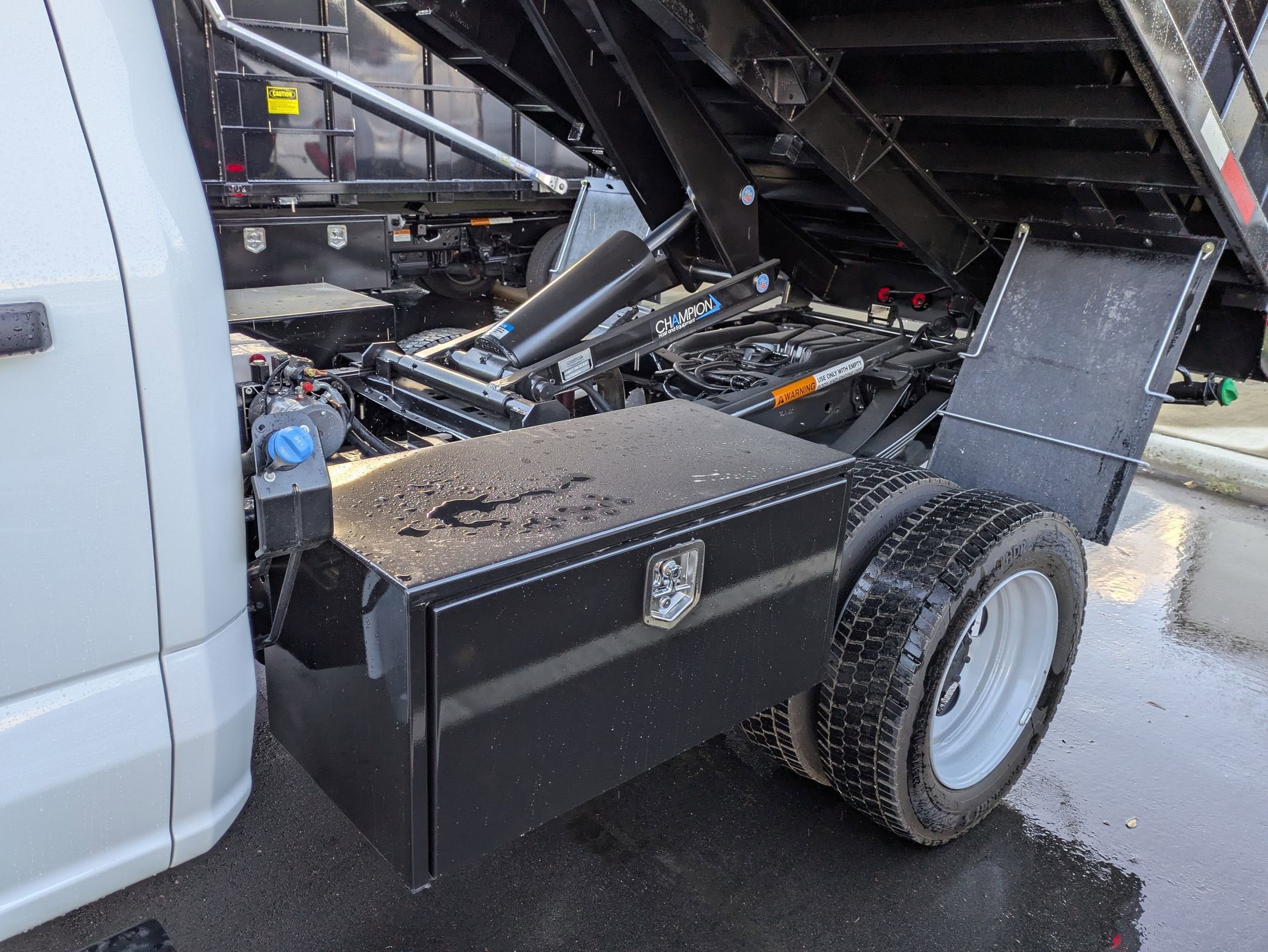 2025 Ford Super Duty F-450 DRW XL