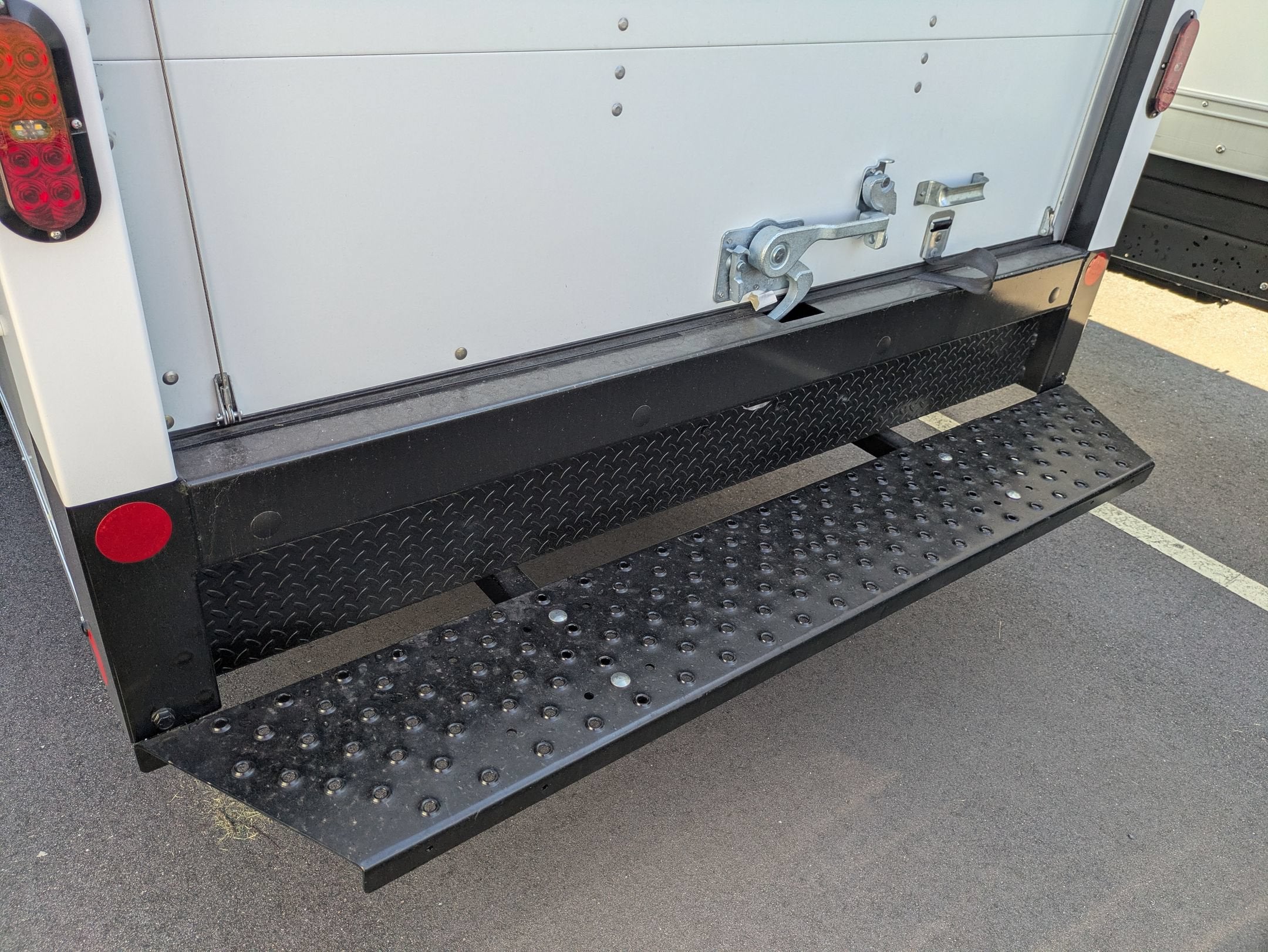 2026 Ford Transit Cutaway Base