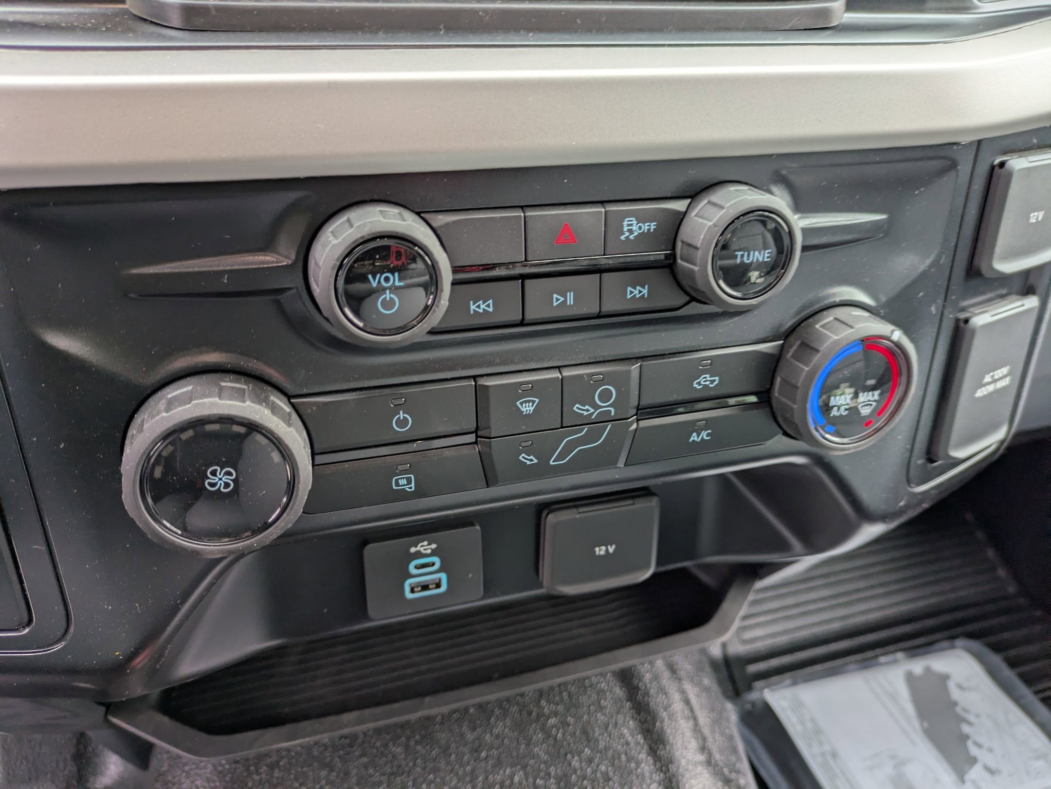 2026 Ford Super Duty F-550 DRW XL