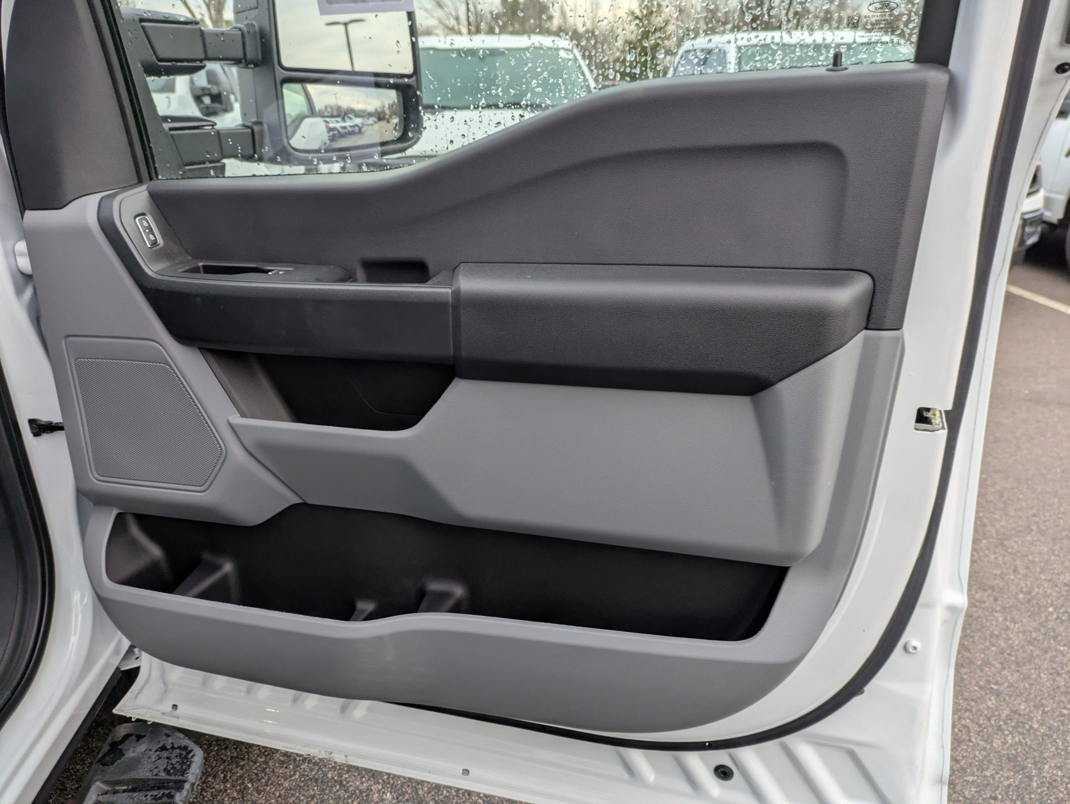 2026 Ford Super Duty F-550 DRW XL