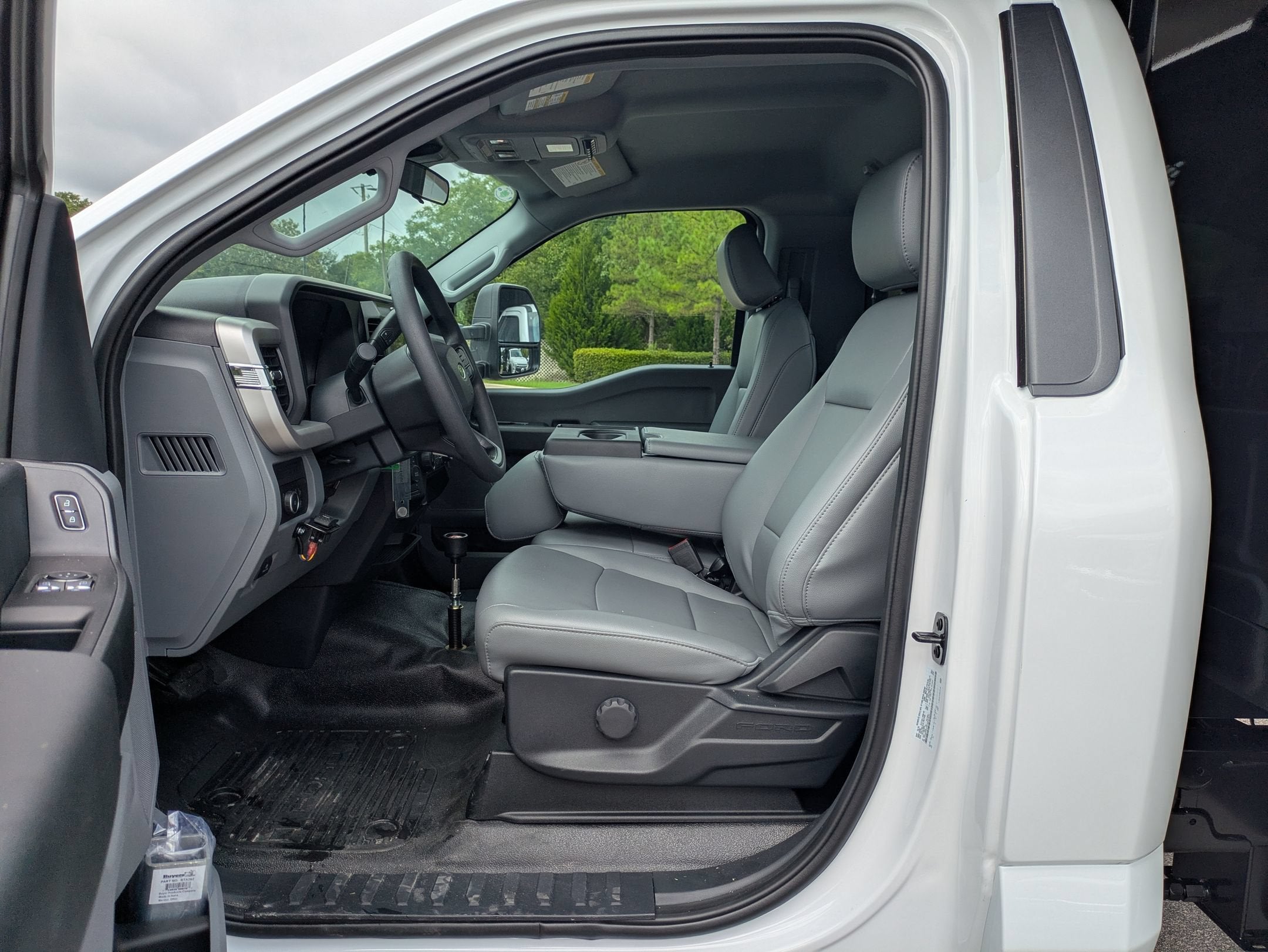 2026 Ford Super Duty F-550 DRW XL