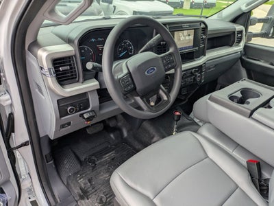 2026 Ford Super Duty F-550 DRW XL