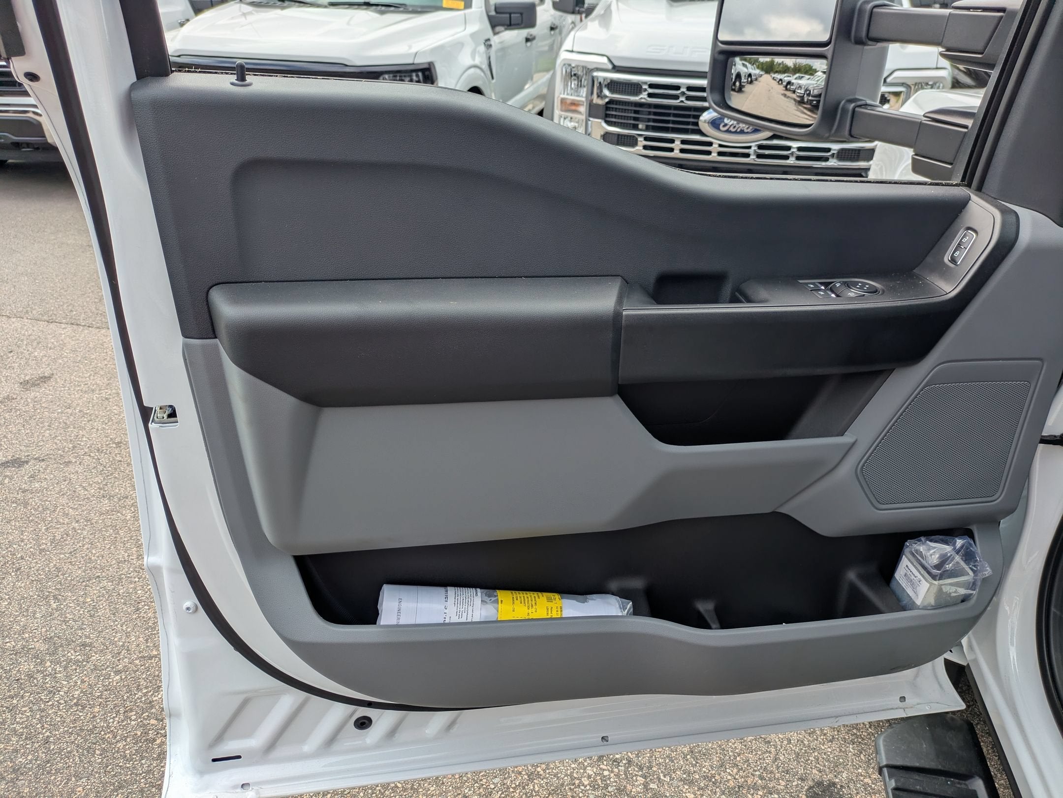 2026 Ford Super Duty F-550 DRW XL