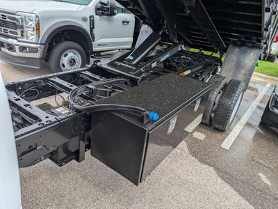 2026 Ford Super Duty F-550 DRW XL