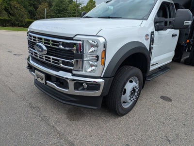 2026 Ford Super Duty F-550 DRW XL