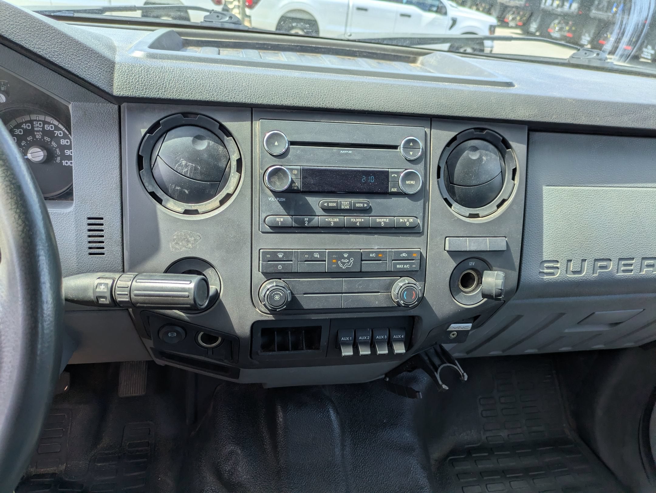 2017 Ford F-750SD Base