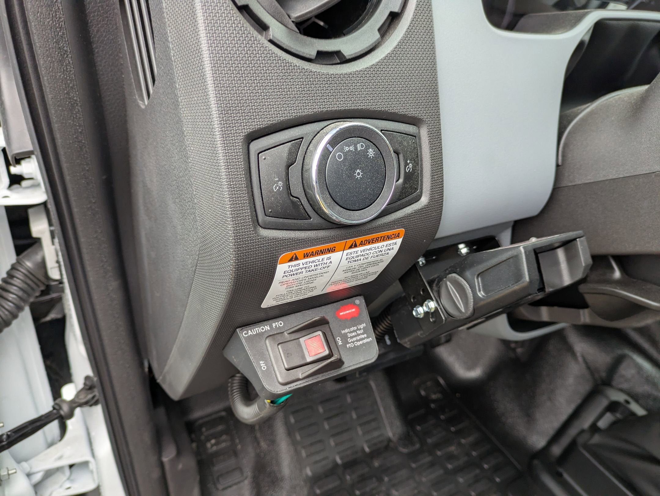 2026 Ford F-750SD Base