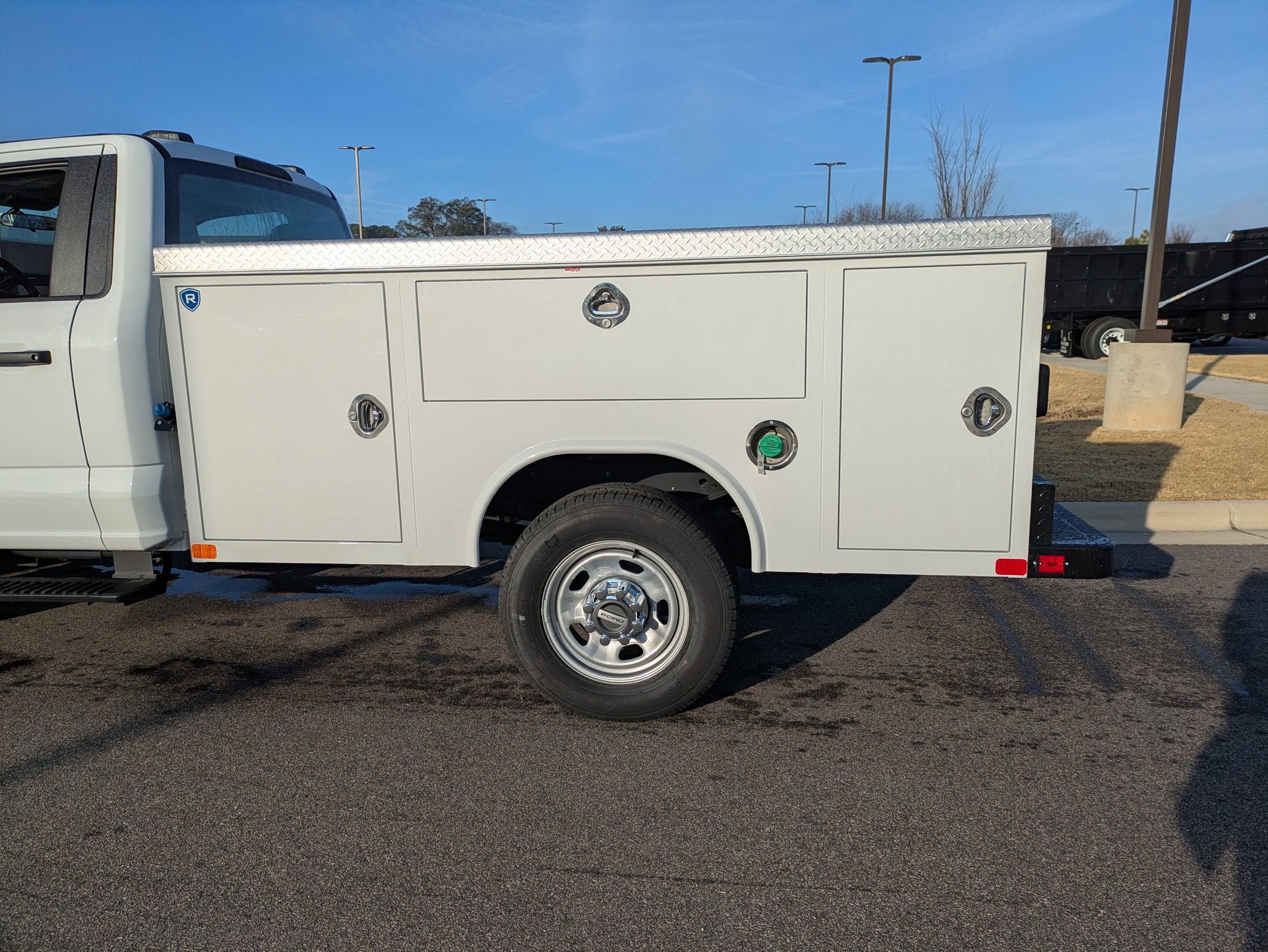 2026 Ford Super Duty F-350 SRW XL