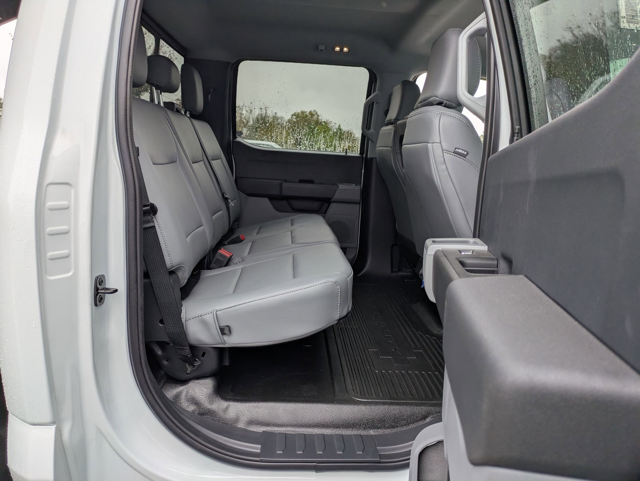 2025 Ford Super Duty F-550 DRW XL