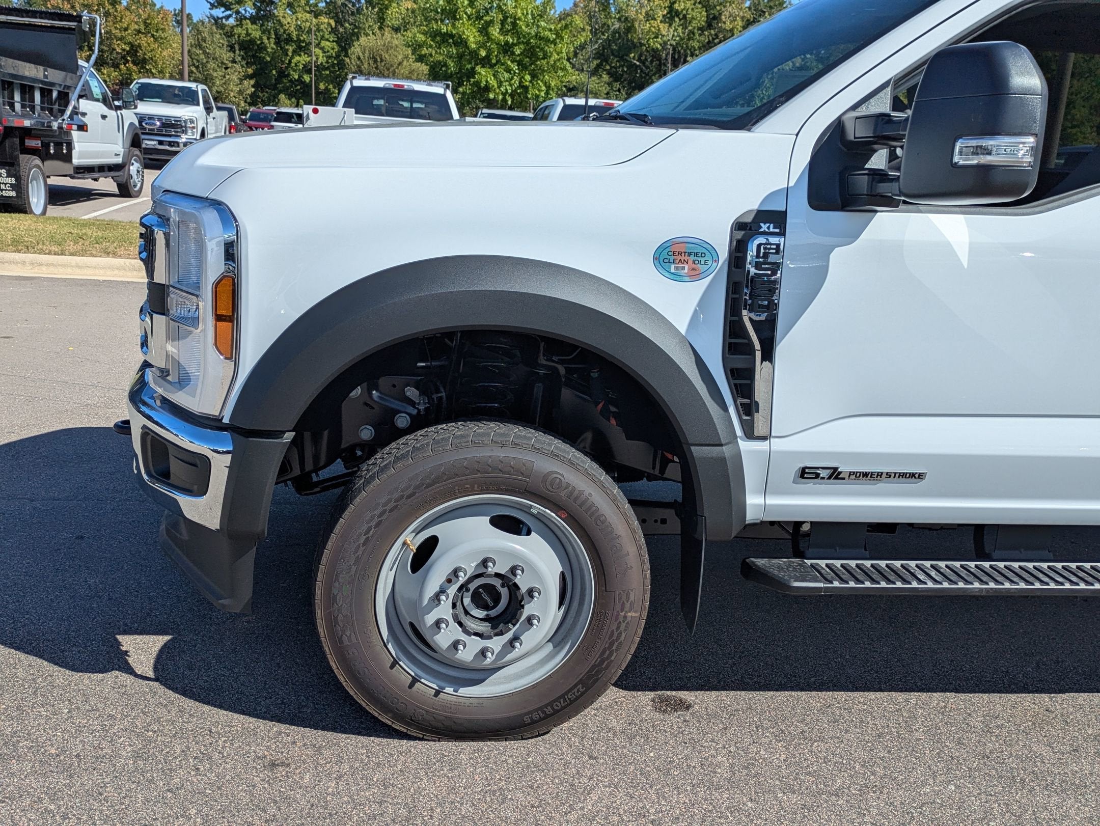 2025 Ford Super Duty F-550 DRW XL