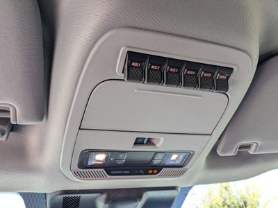 2025 Ford Super Duty F-550 DRW XL