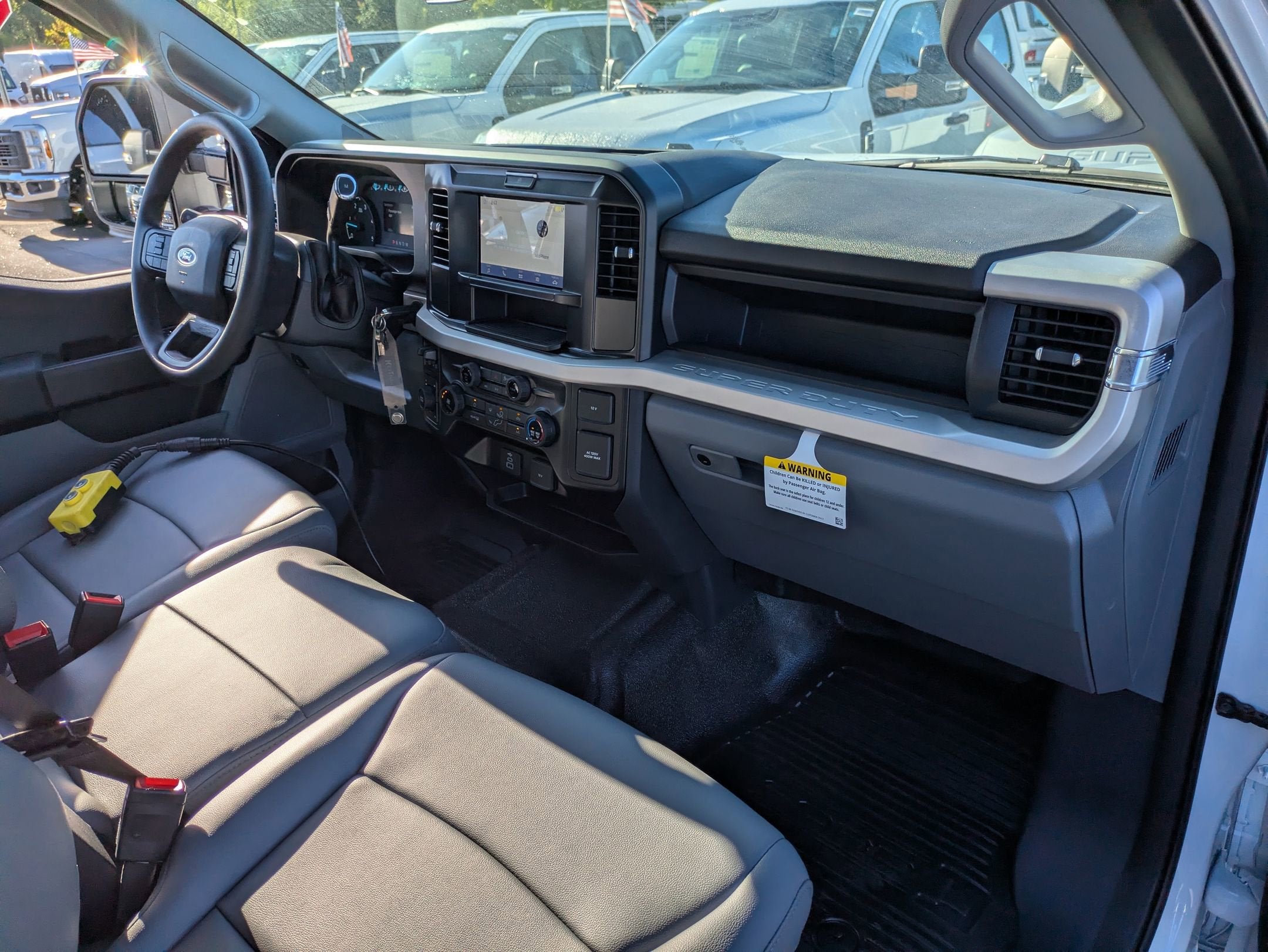 2025 Ford Super Duty F-550 DRW XL