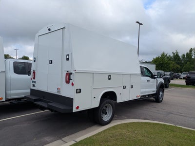 2026 Ford Super Duty F-550 DRW XL